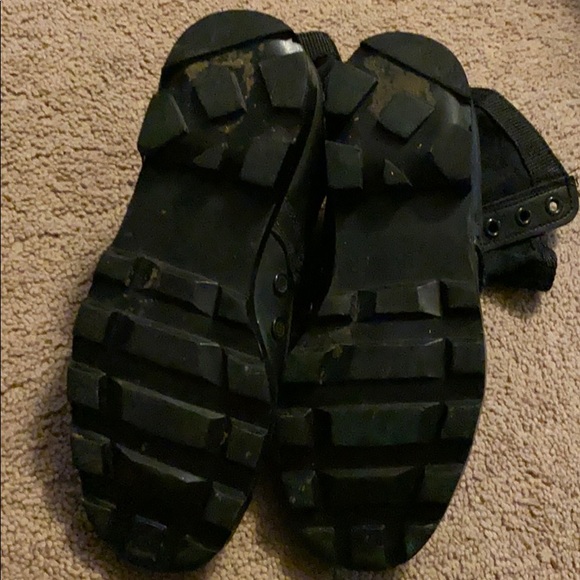 Mary boot - Picture 3 of 3